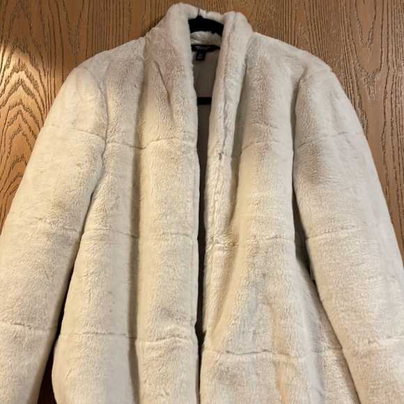 NWT Simply Vera Fur Jacket - Picture 2 of 4